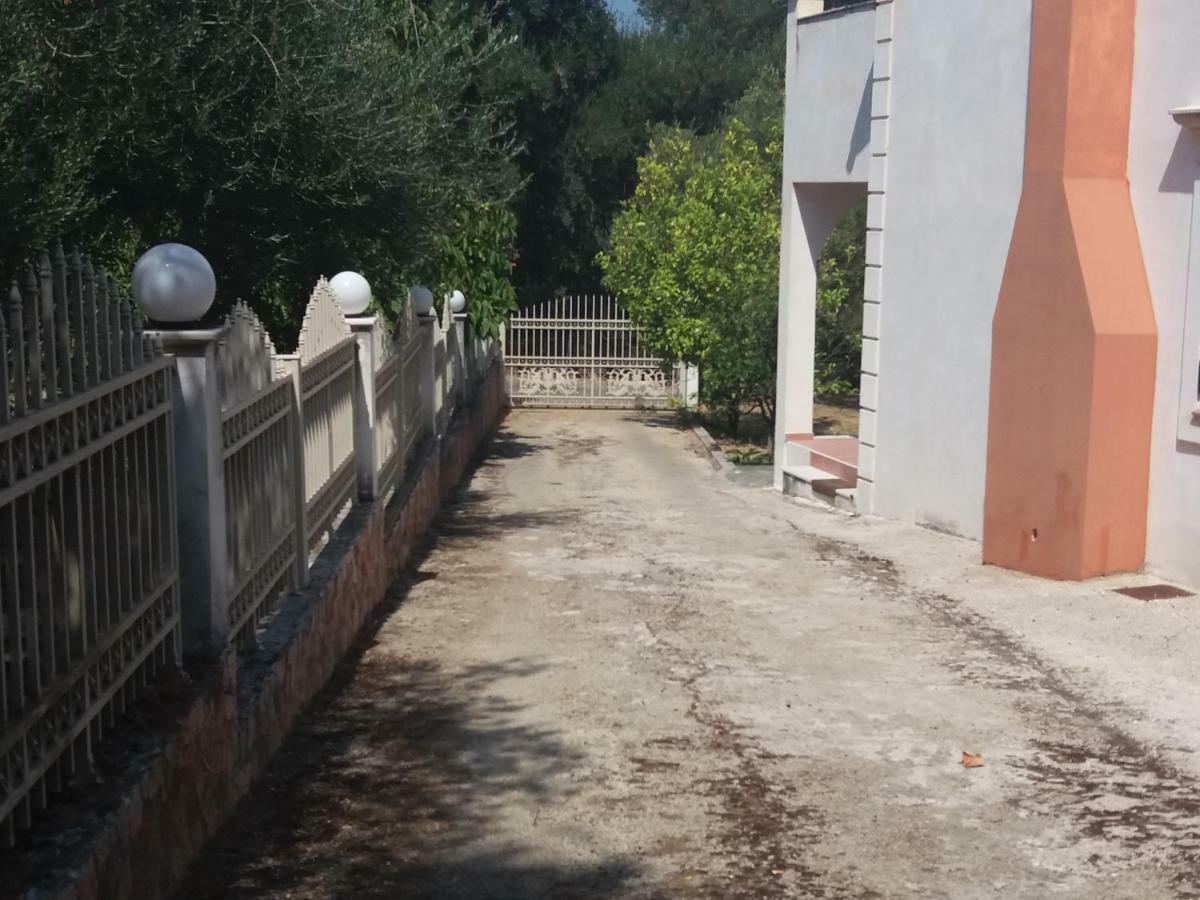 Areti'S Apartment Agios Georgios Pagon Exterior photo