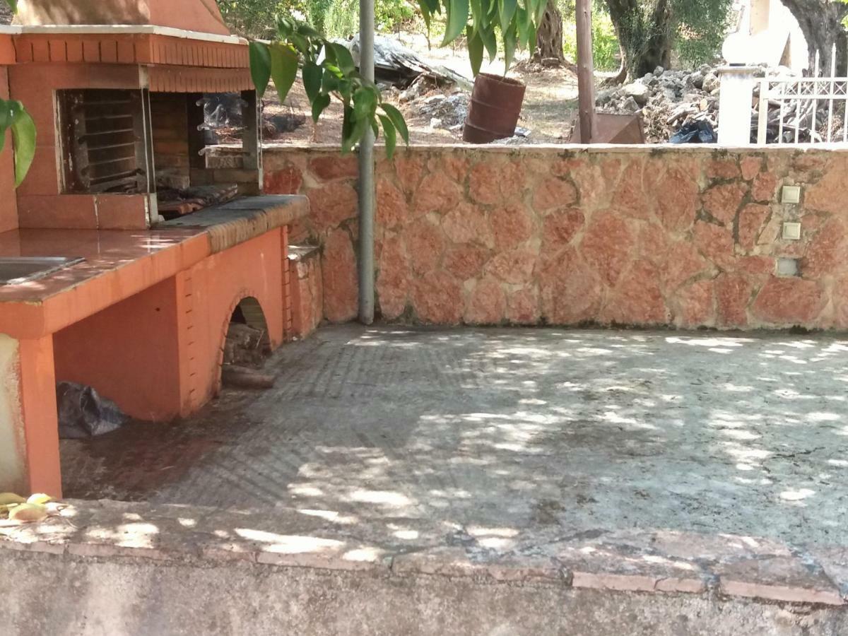 Areti'S Apartment Agios Georgios Pagon Exterior photo