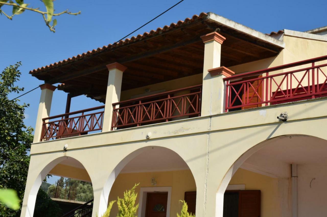 Areti'S Apartment Agios Georgios Pagon Exterior photo