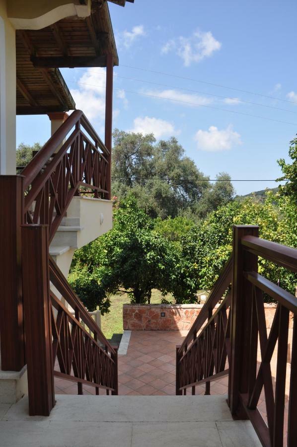 Areti'S Apartment Agios Georgios Pagon Exterior photo