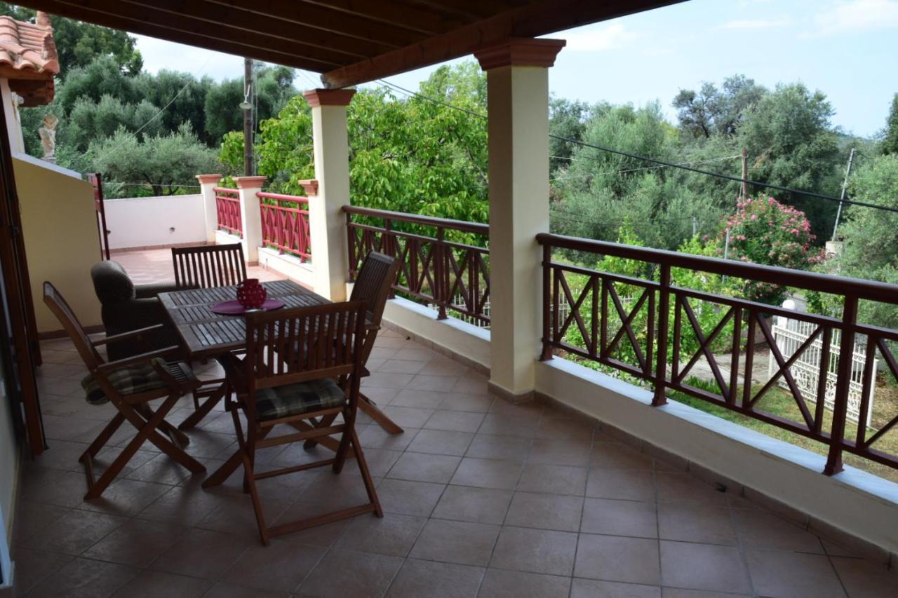 Areti'S Apartment Agios Georgios Pagon Exterior photo
